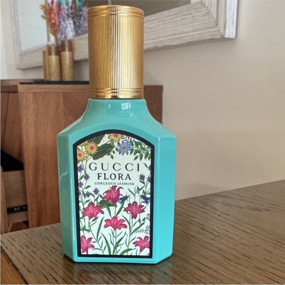 Gucci Flora Gorgeous Jasmine Eau de Parfum
NEW - Picture 3 of 14